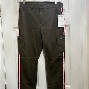 Olive green athleta size 6 womens cargo pant